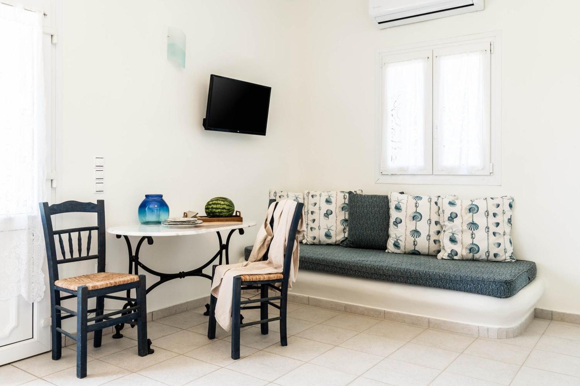 Makani Suites Ano Mera Exterior foto
